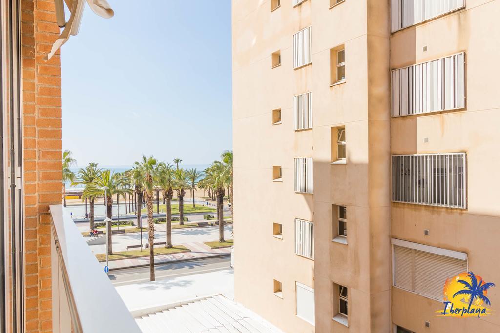 Center Iberplaya Leilighet Salou Eksteriør bilde